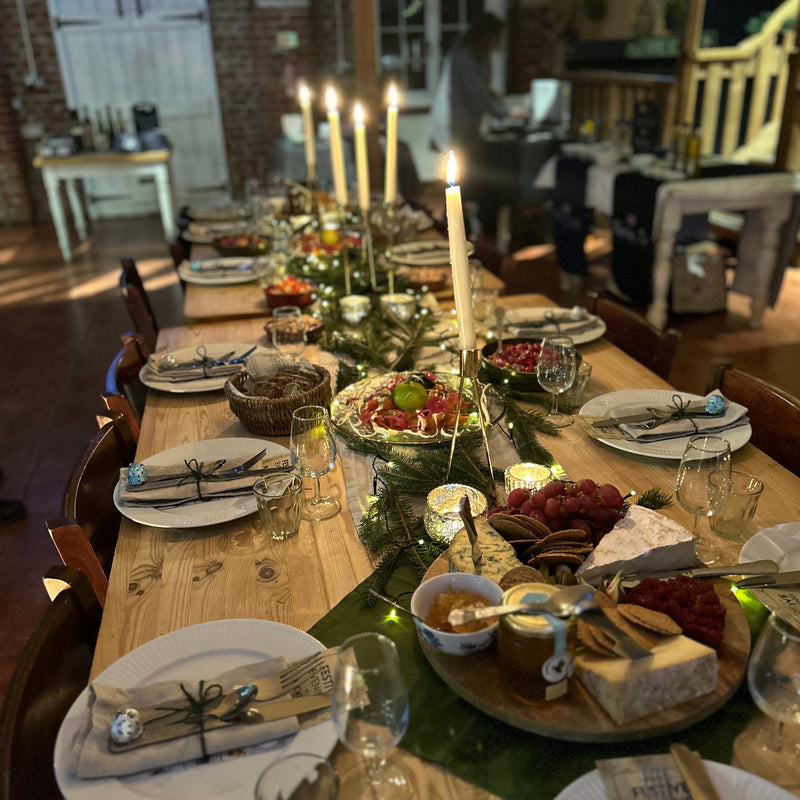 FRIENDSGIVING NIGHT